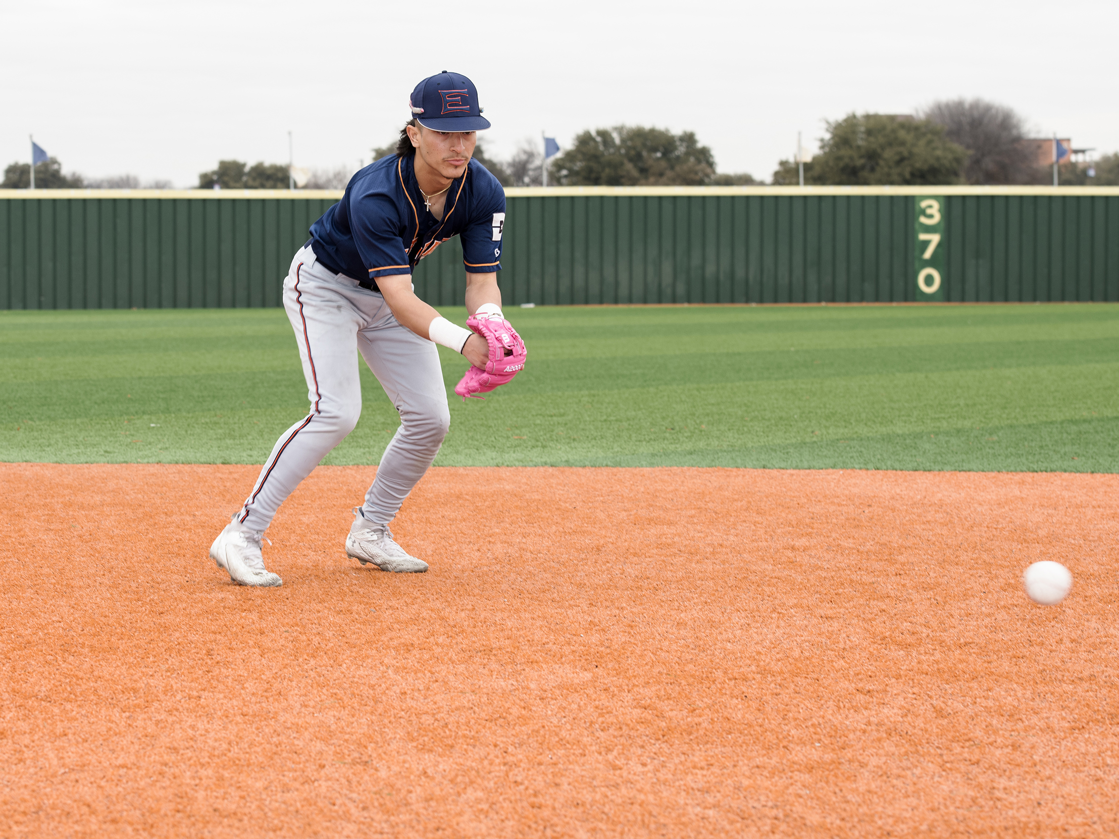 Harvesters Extend Lead to 3 Games in DAC